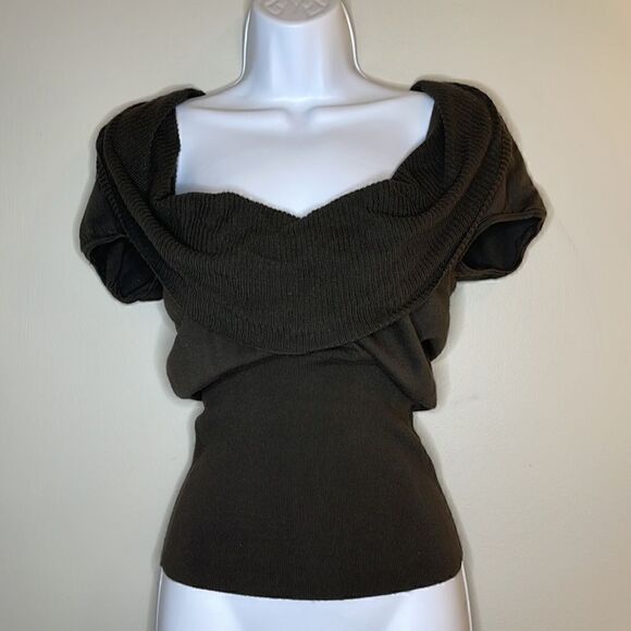 EXPRESS Short Sleeve Low Cowl Neck Sweater - Picture 1 of 9